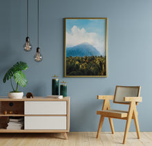 Lade das Bild in den Galerie-Viewer, Poster Bali Tedjakula im Wohnzimmer